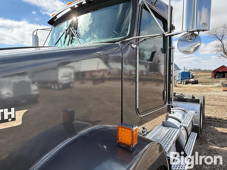 2006-kenworth-t800-image-10