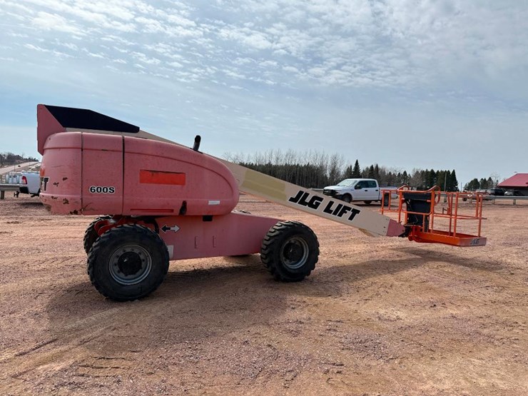 jlg-600s-image-3