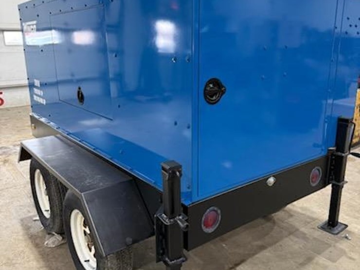 john-deere-4039-image-7