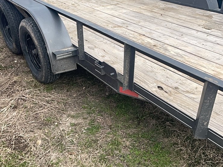 diamond-series-16’-trailer-with-gate-image-7