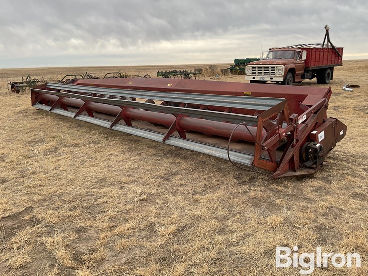 international-810-image-1