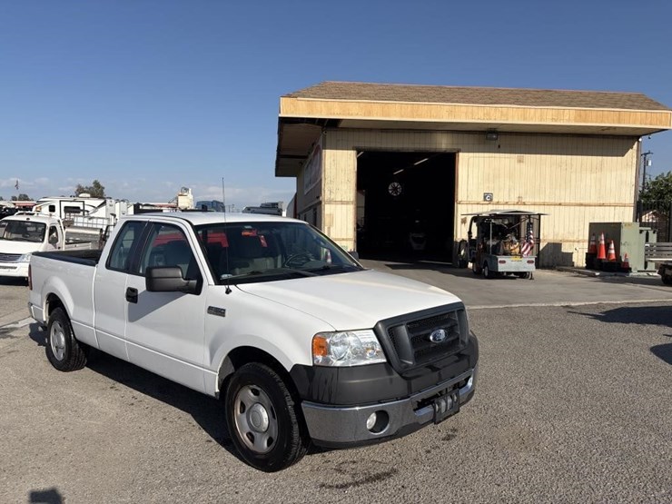 2008-ford-f150-xl-image-2