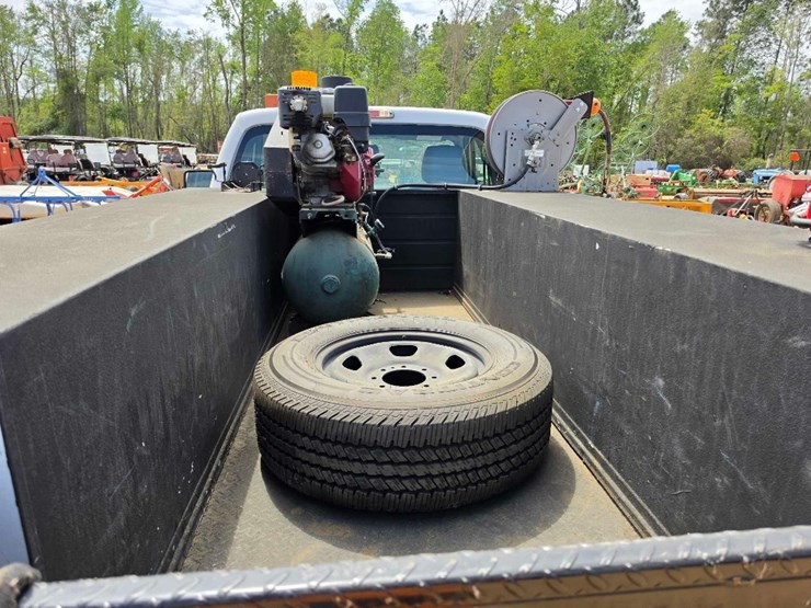 2015-ford-f350-image-8