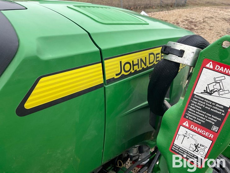 2020-john-deere-3033r-image-14