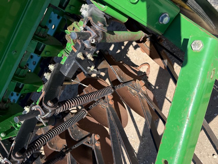 2000-john-deere-450-image-14