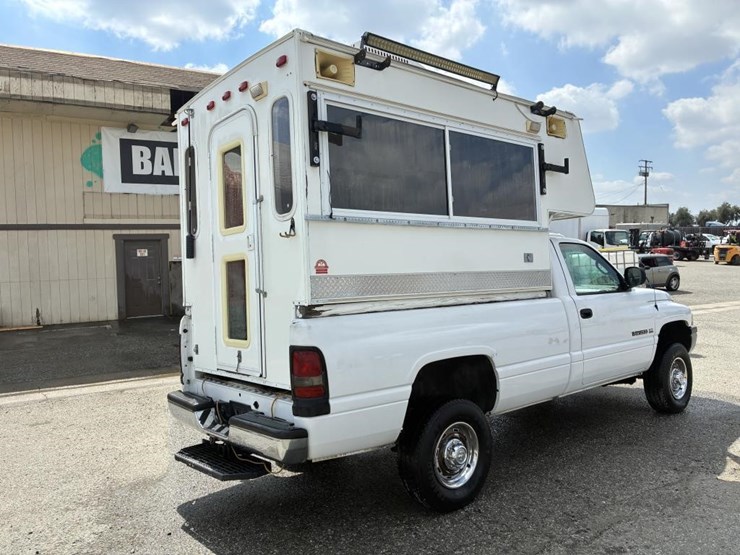 1999-dodge-ram-2500-image-3