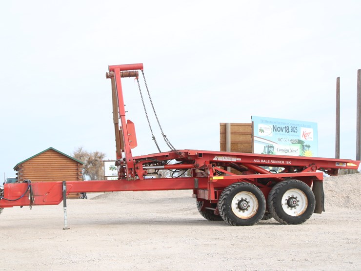 #1064-•-2009-morris-mfg-pro-ag-auto-align-bale-runner-16k-image-1