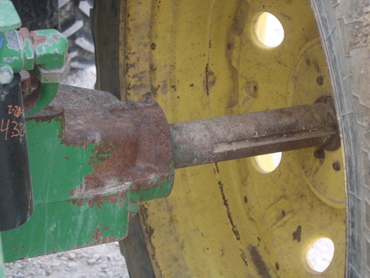 john-deere-7610-image-47