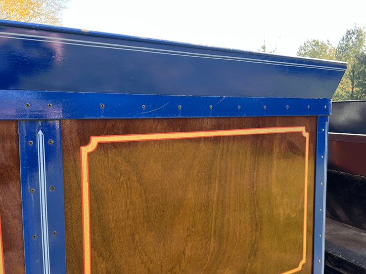 frick-steam-locomotive-with-track-image-203