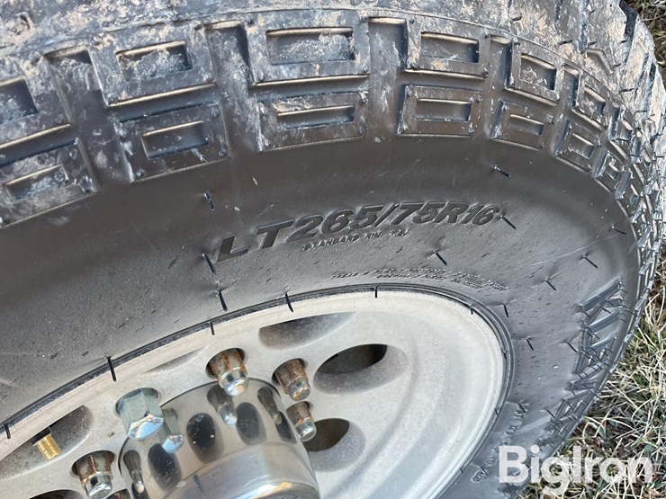 2000-chevrolet-k2500-image-20