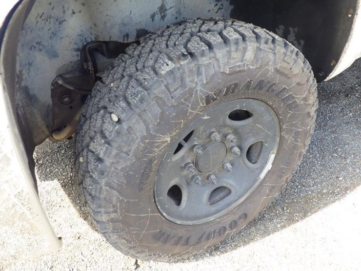 2008-chevrolet-2500hd-image-14