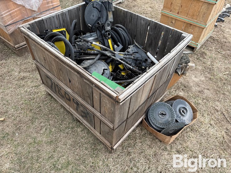 john-deere-seedtubes-w/sensor-&-mini-hoppers-image-5