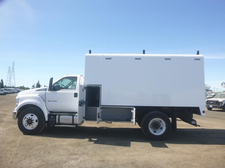 2019-ford-f750-image-5