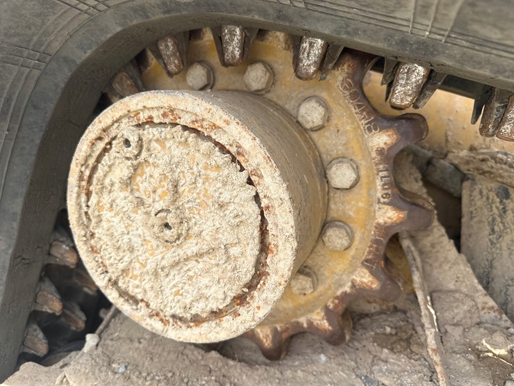 2017-caterpillar-239d-image-58