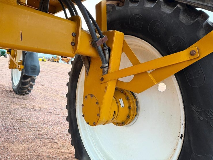 ag-chem-rogator-664-image-42