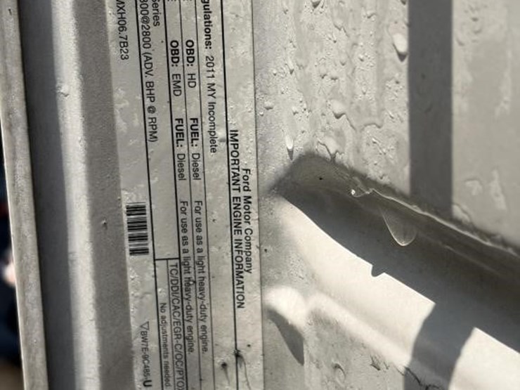 2011-ford-f550-xlt-image-8