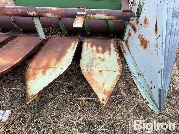 john-deere-24-image-13