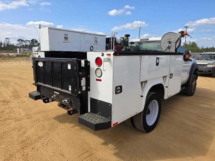 2015-ford-f450-image-3