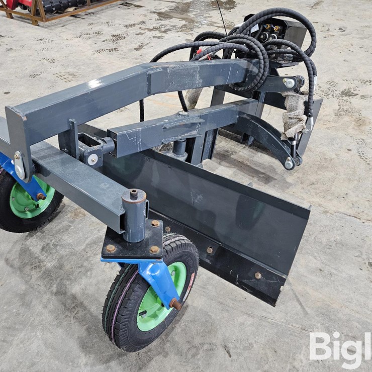 2025 MASSEY-FERGUSON 730