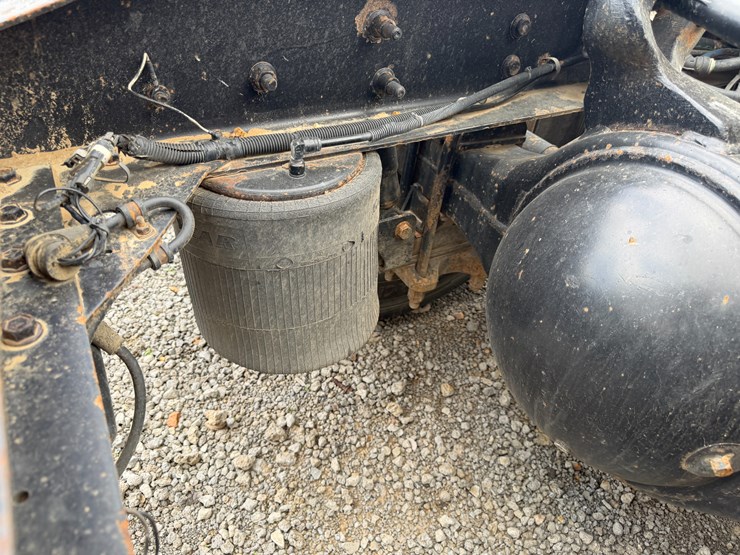 2002-international-9200i-image-15