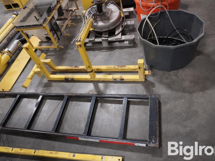 new-holland-tr88-image-11