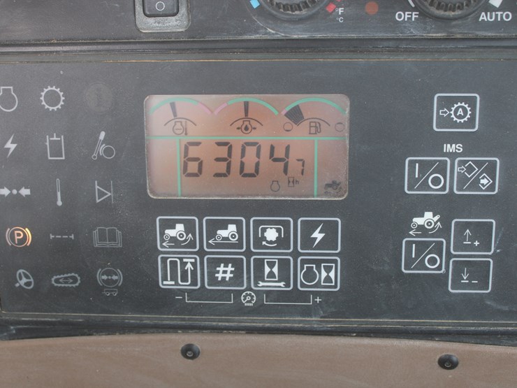 john-deere-8120-image-25