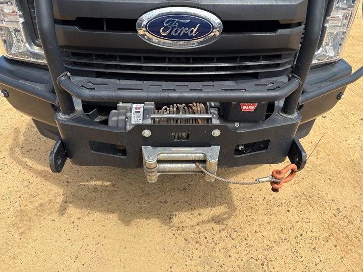 2019-ford-f250-xl-image-19