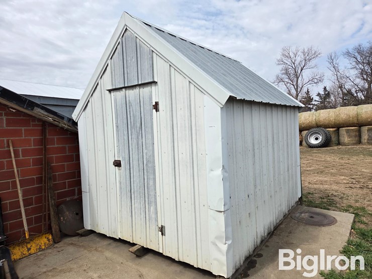 homemade-feed-shed-image-1