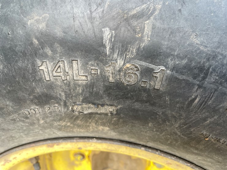 john-deere-4840-image-26