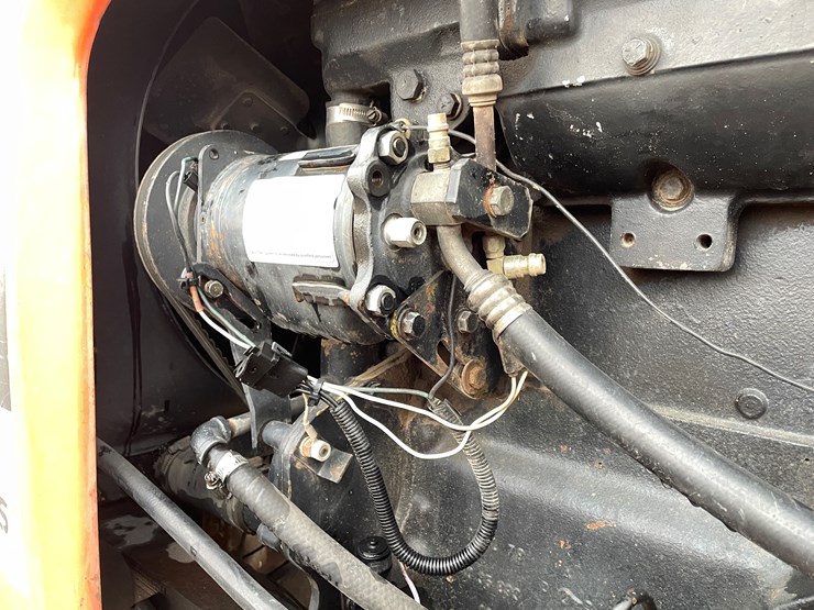 allis-chalmers-7045-image-12