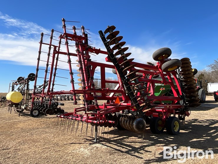 2011-sunflower-1435-image-5