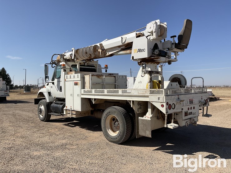 2005-international-7400-image-7