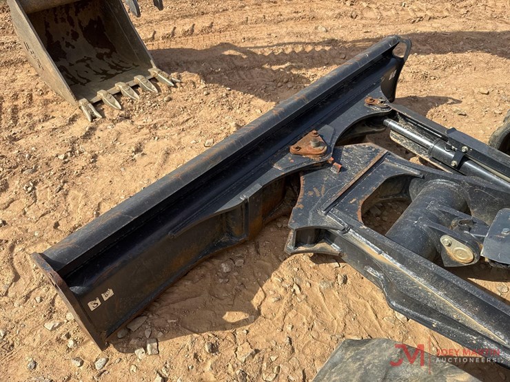 kubota-kx057-5-image-14