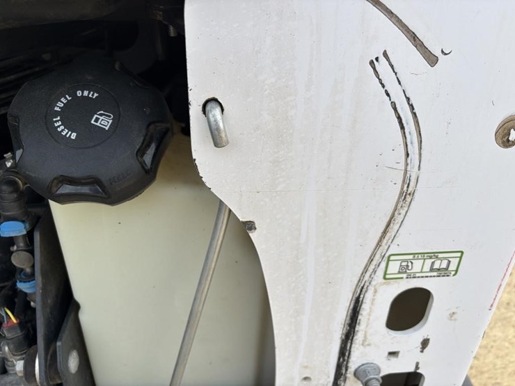 2022-bobcat-t66-image-37