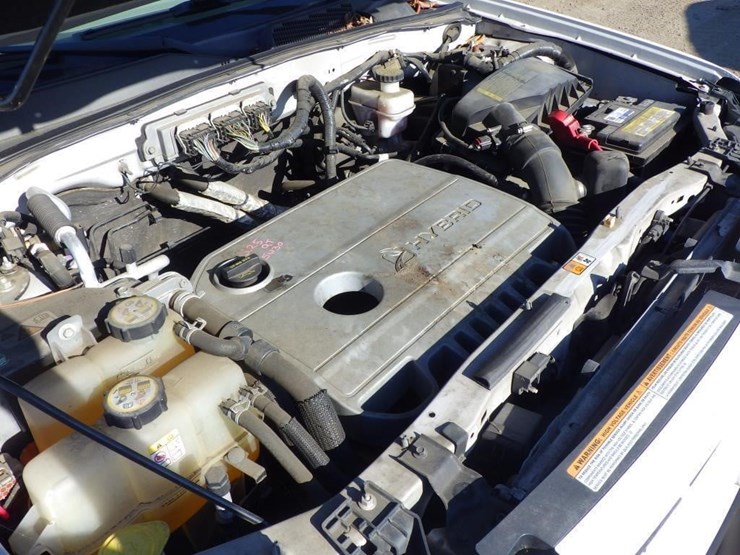 2009-ford-escape-image-11