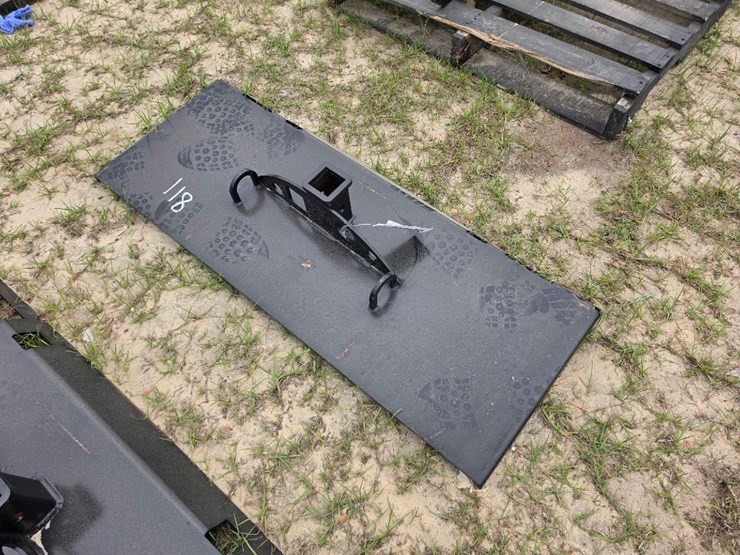 --skid-steer-receiver-hitch-image-1