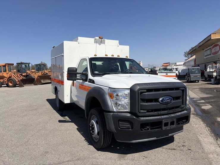 2012-ford-f450-image-2