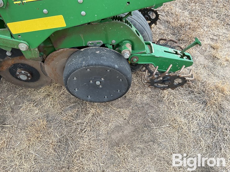 john-deere-1760-image-17