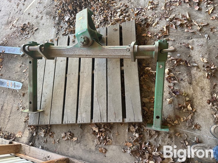 john-deere-2-image-2