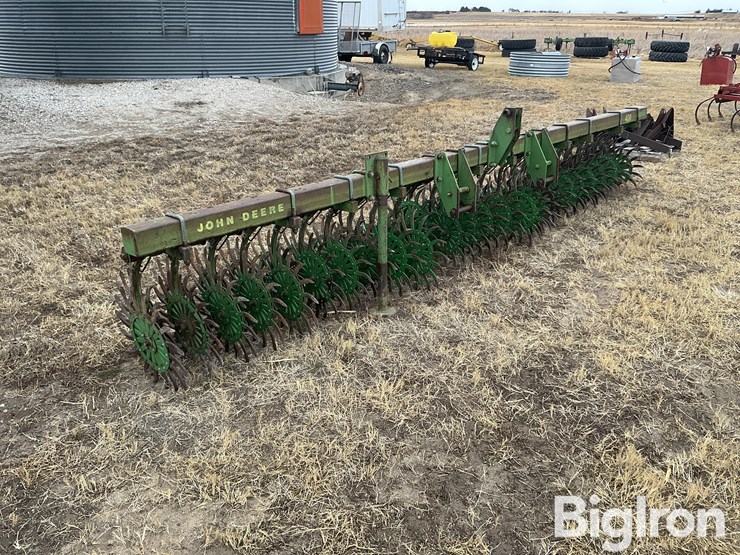 john-deere-400-image-3