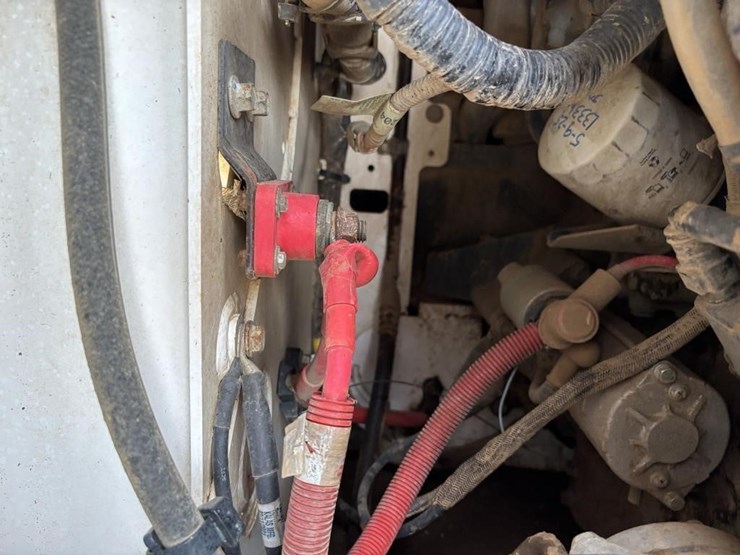 2021-bobcat-t66-image-34