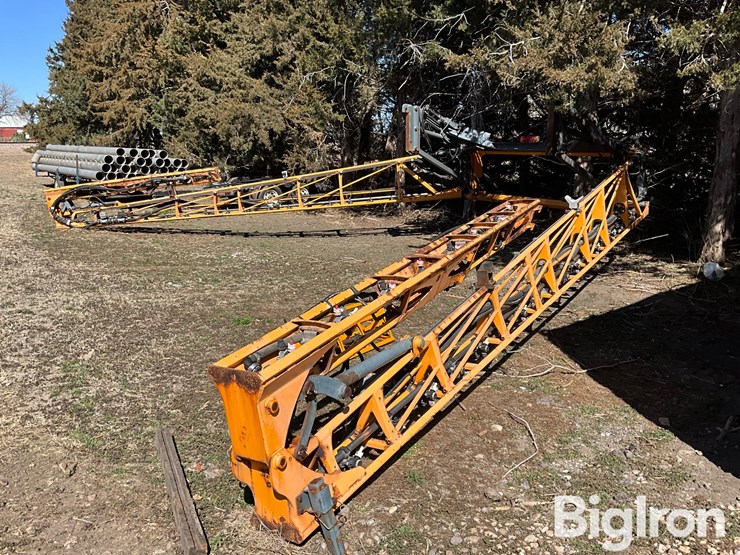 2010-hagie-sts10-image-6