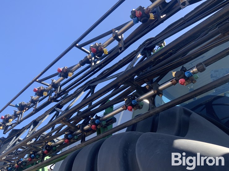 2013-john-deere-4830-image-12