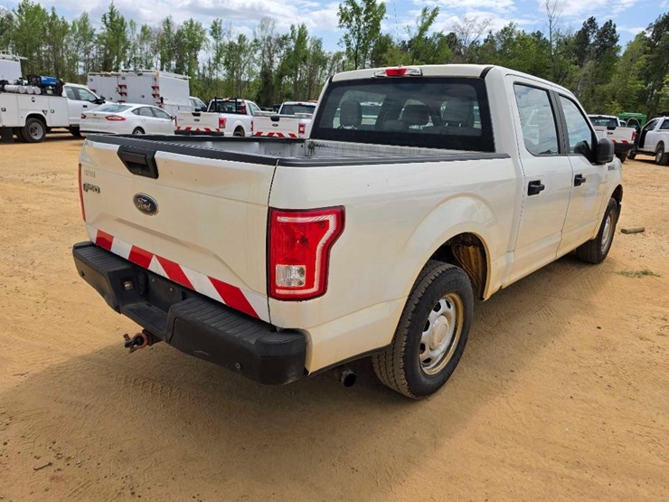 2016-ford-f150-xl-image-3