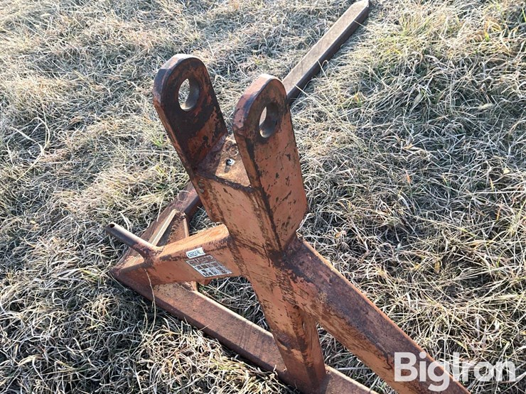 herrs-welding-3-pt-bale-fork-image-10