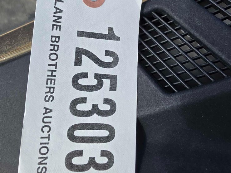 2019-ford-f550-xl-image-13