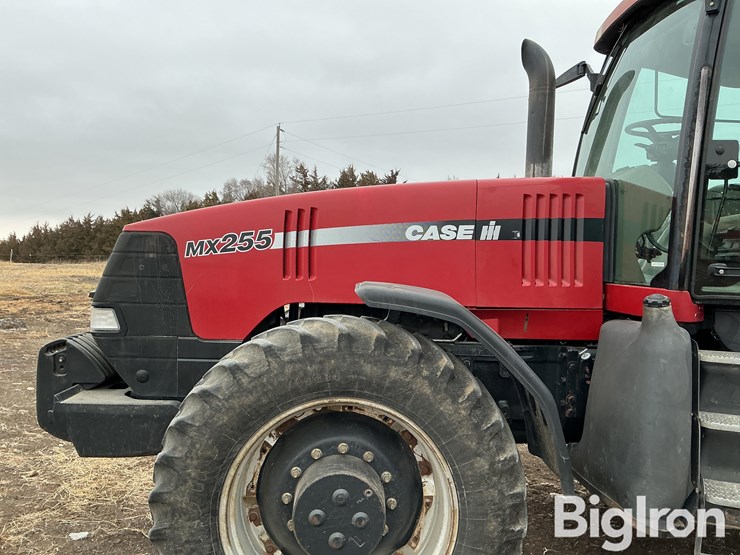2004-case-ih-mx255-image-10