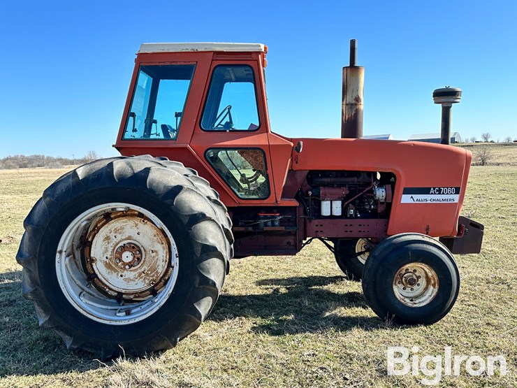 1975-allis-chalmers-7060-image-4