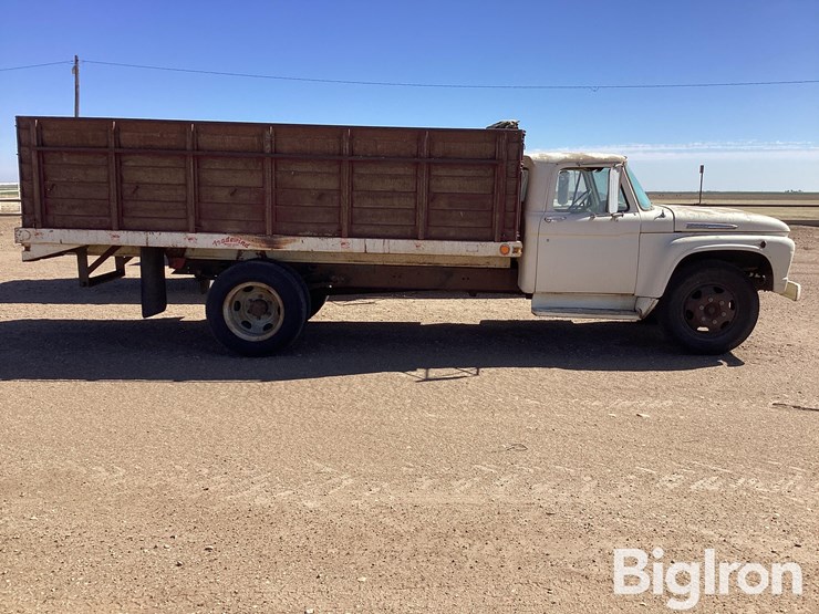 1961-ford-f600-image-4