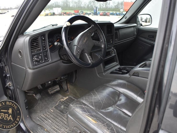 2003-gmc-sierra-1500-slt-image-19